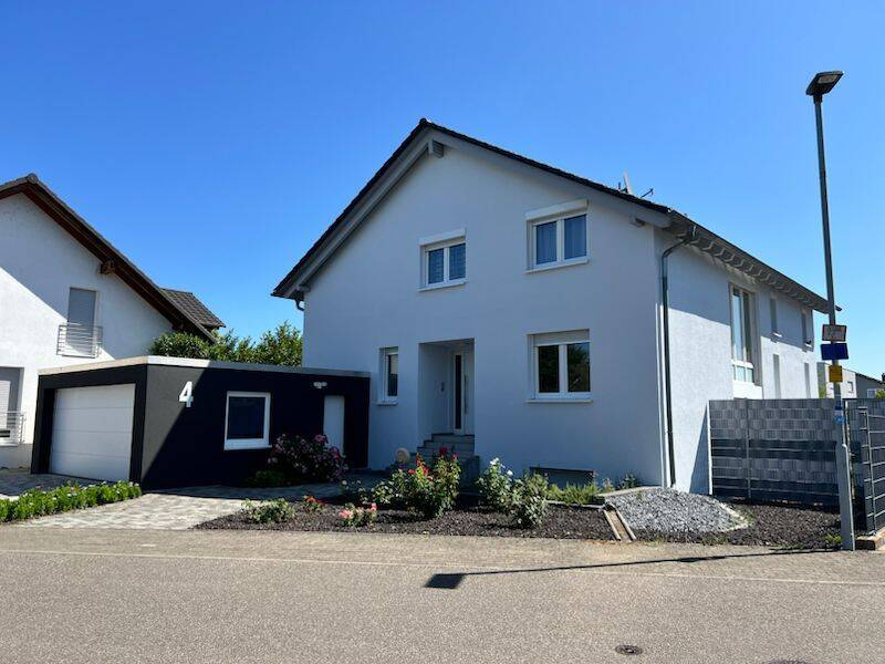 Neuwertiges Einfamilienhaus mit viel Platz für die Familie!, 76706 Dettenheim