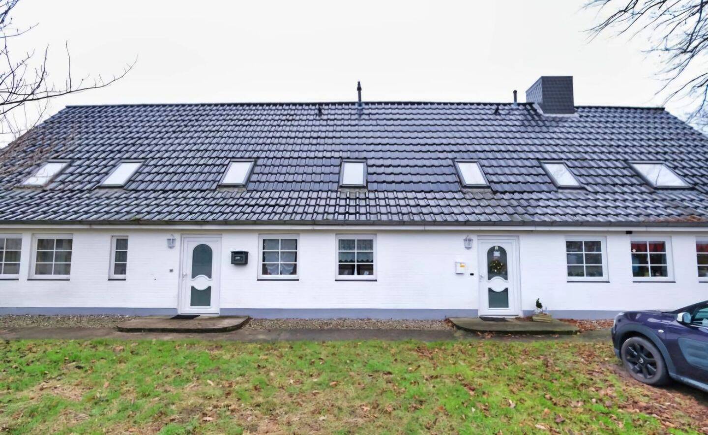 Traumhafte 4-Zimmer-Wohnung mit eigenem Garten in guter Lage, 24392 Süderbrarup