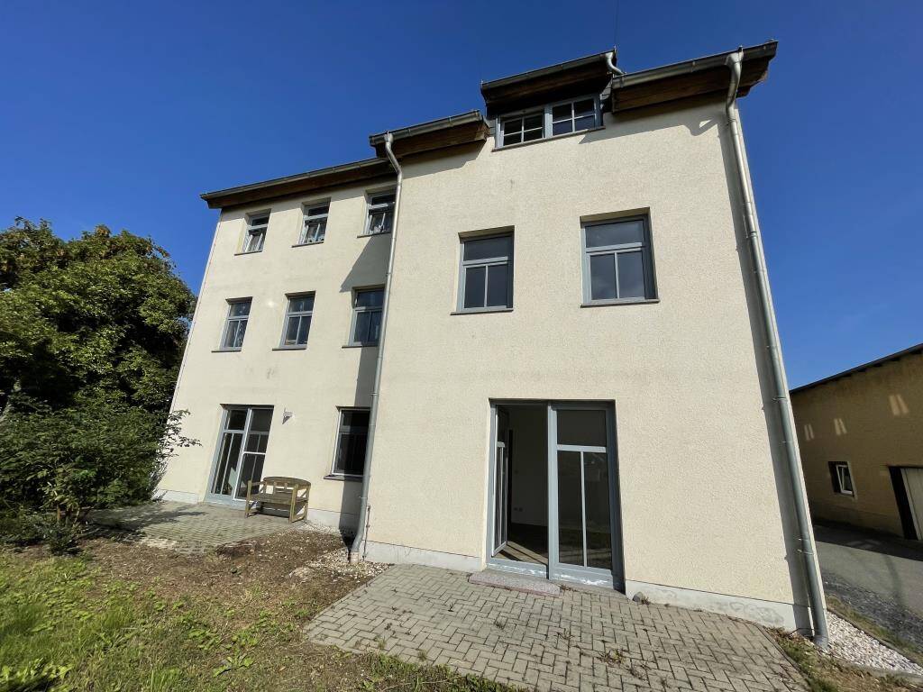 WBS notwendig*! Schöne 2-Raum-Wohnung in ländlicher Lage! Renoviert!, 7580 Großenstein
