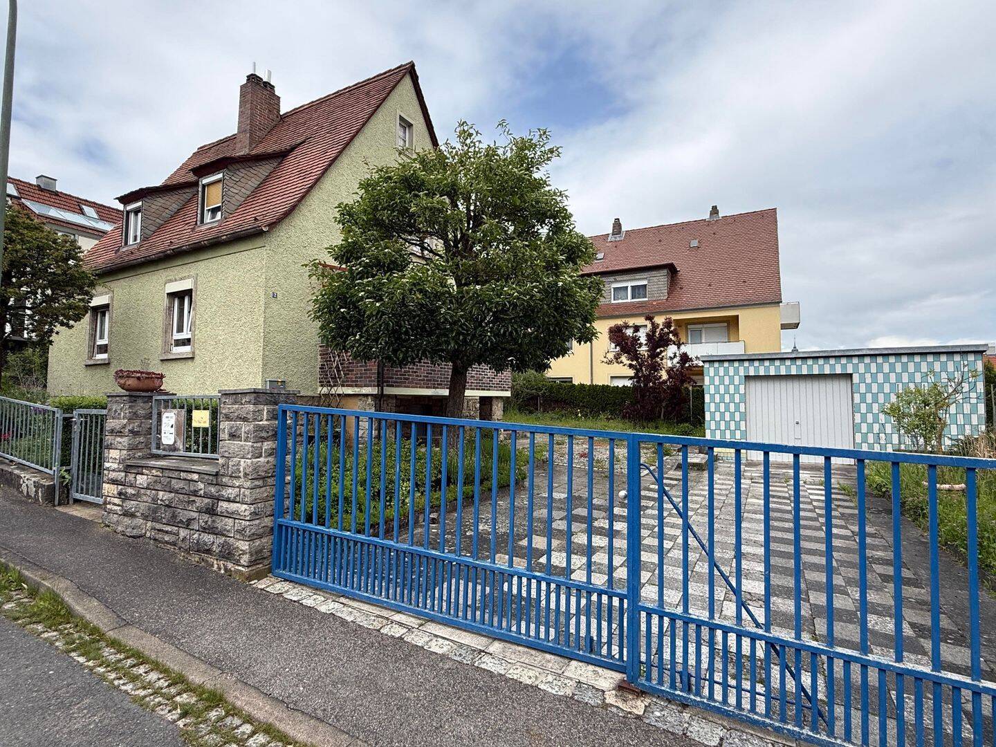 Ankommen und wohlfühlen – Einfamilienhaus mit Charakter in Höchberg, 97204 Höchberg