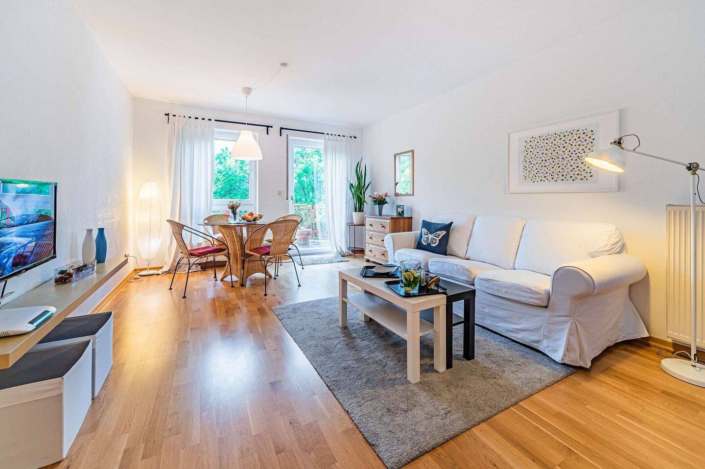 Blick auf den Taunus: 3 Zimmer-Maisonette-Wohnung inklusive W-LAN, 61440 Oberursel (Taunus)