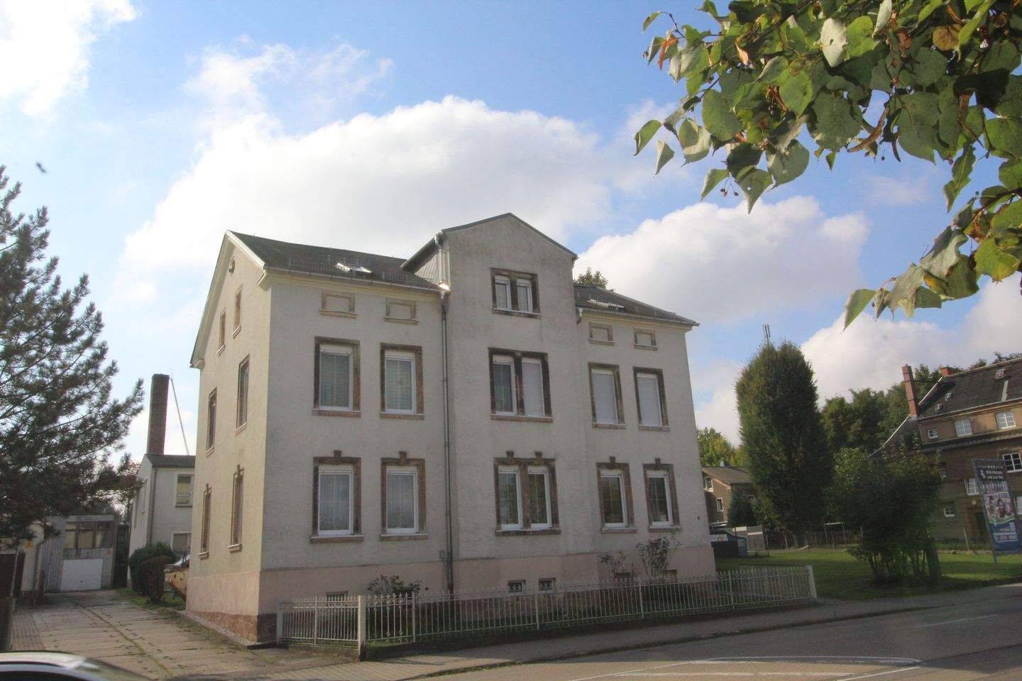 Erste eigene Wohnung steht bereit. Klein und fein! Erdgeschoss!, 9217 Burgstädt