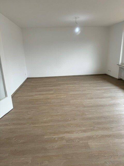 2-Zimmer-Wohnung mit Balkon in ruhiger Lage, 61350 Bad Homburg v.d. Höhe
