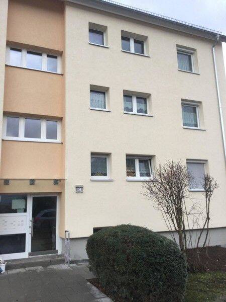 Auf gute Nachbarschaft: günstige 3-Zimmer-Wohnung, 73730 Esslingen am Neckar