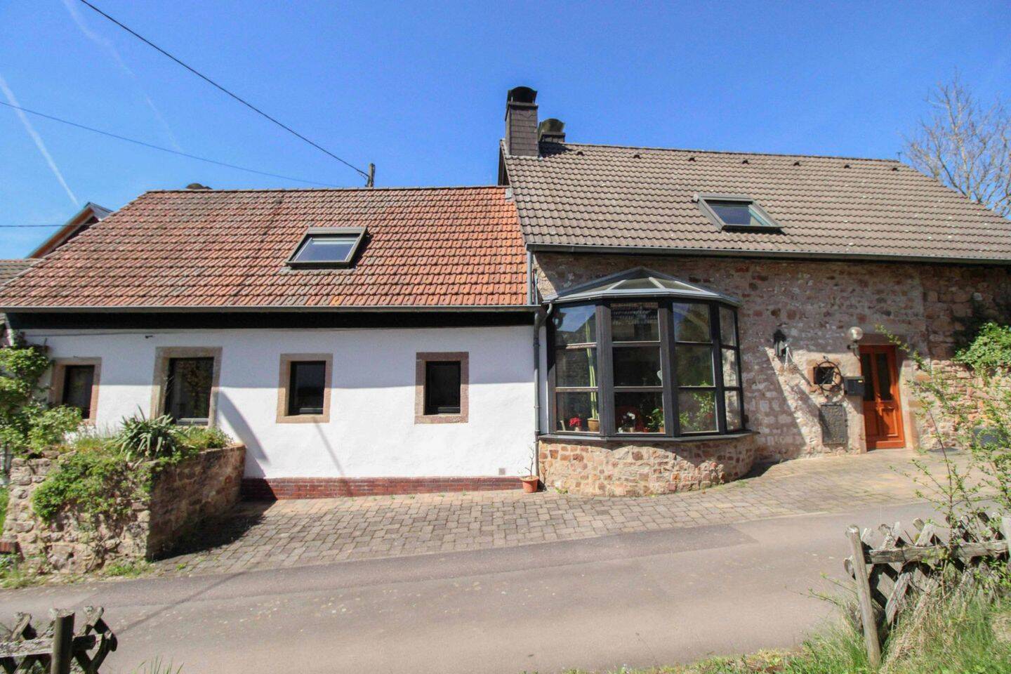 Liebevoll saniertes Bauernhaus in der Vulkaneifel, 54570 Weidenbach