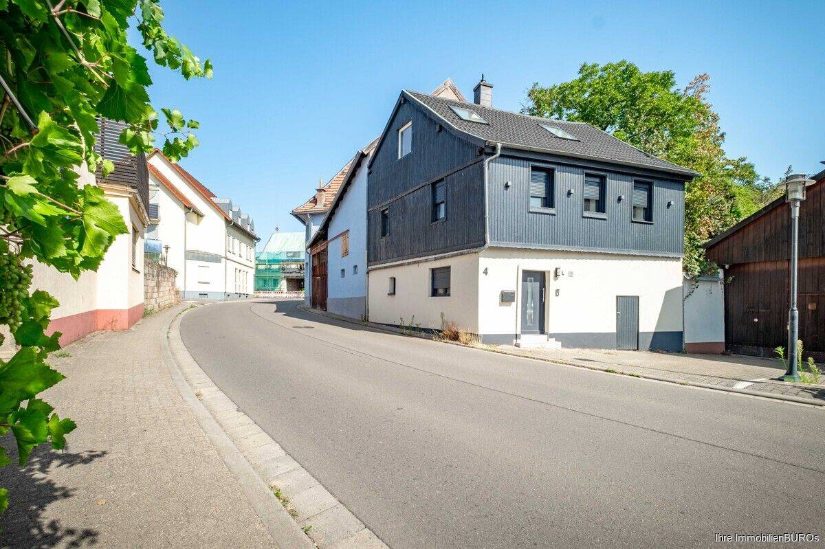 Kleines Wohnhaus? Ferienhaus? AIRBNB? – Klein, fein und liebevoll renoviert, 76831 Billigheim-Ingenheim