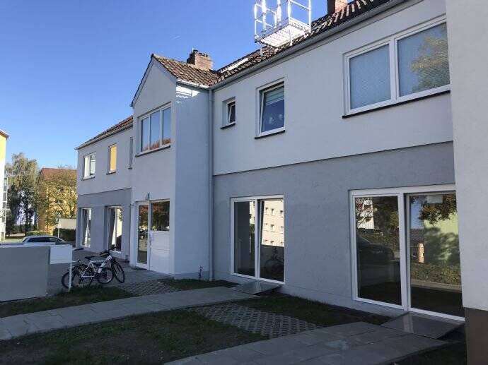 1-Zimmer -DG-Apartment mit Einbauküche in ruhiger zentrumsnaher Lage in Bayreuth, 95447 Bayreuth (Altstadt Birken Glocke Meyernberg Saas)
