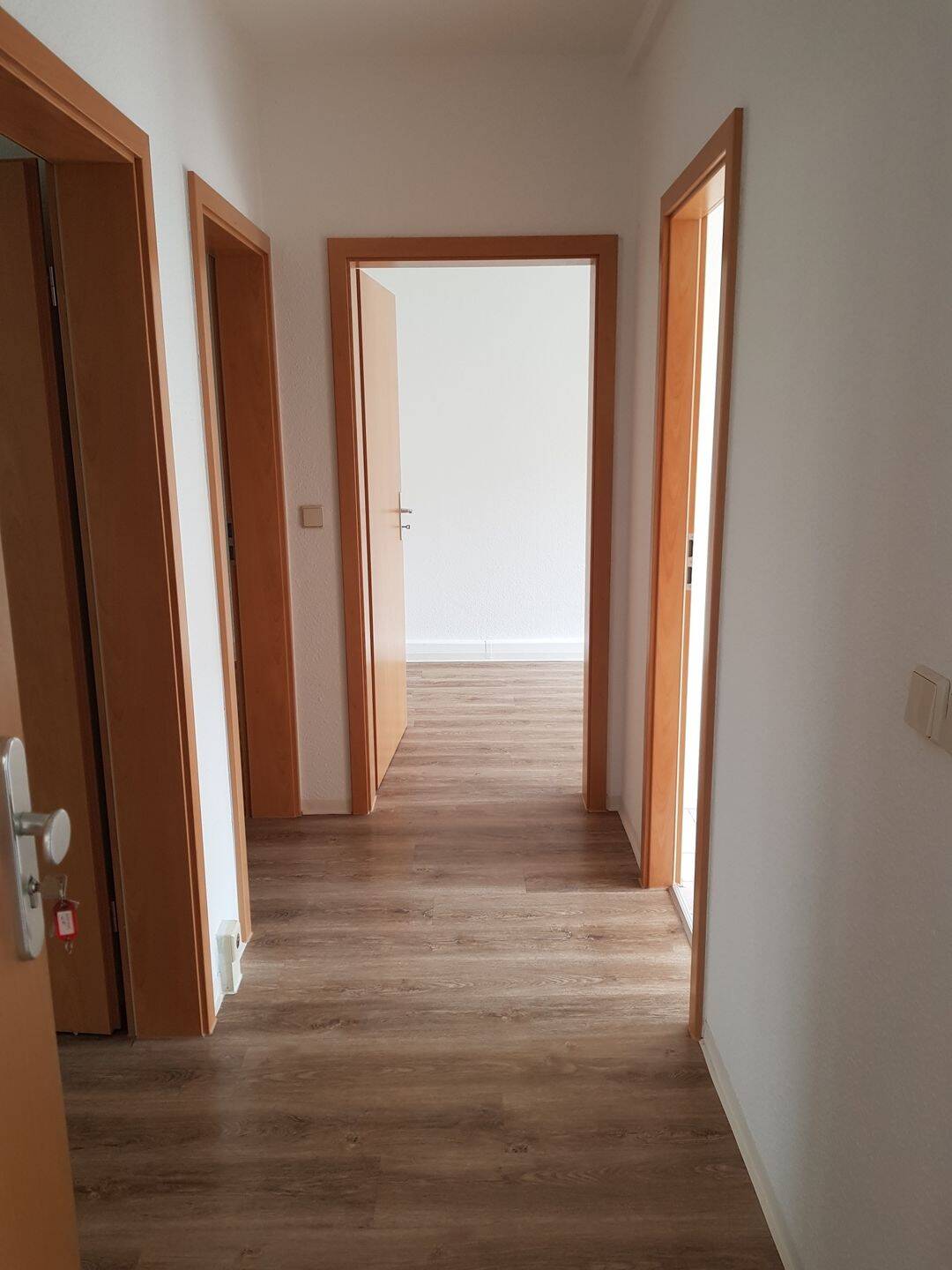 Die gute Adresse! – 3-R-Wohnung mit Tageslichtbad & Balkon!, 6295 Eisleben