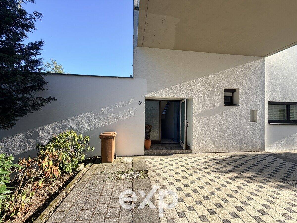 Terrassenwohnung mit Wintergarten und toller unverbauter Aussicht, 97688 Bad Kissingen