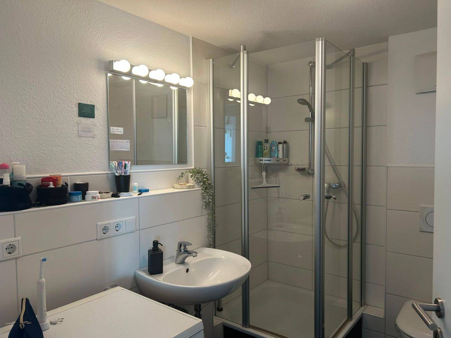 Hochwertige 1 Zimmer Wohnung mit Tiefgaragenstellplatz in Uni-Nähe, 35394 Gießen