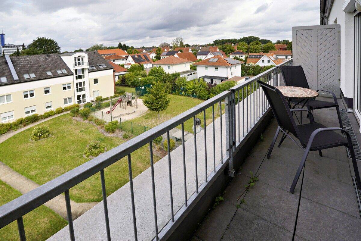 Sofort verfügbar! Hübsche Maisonette-Wohnung mit eigener Terrasse und Aufzug zu verkaufen!, 29221 Celle