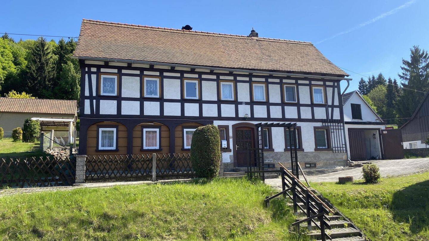 Liebhaberobjekt m. tollem Gebirgsblick!, 2796 Jonsdorf