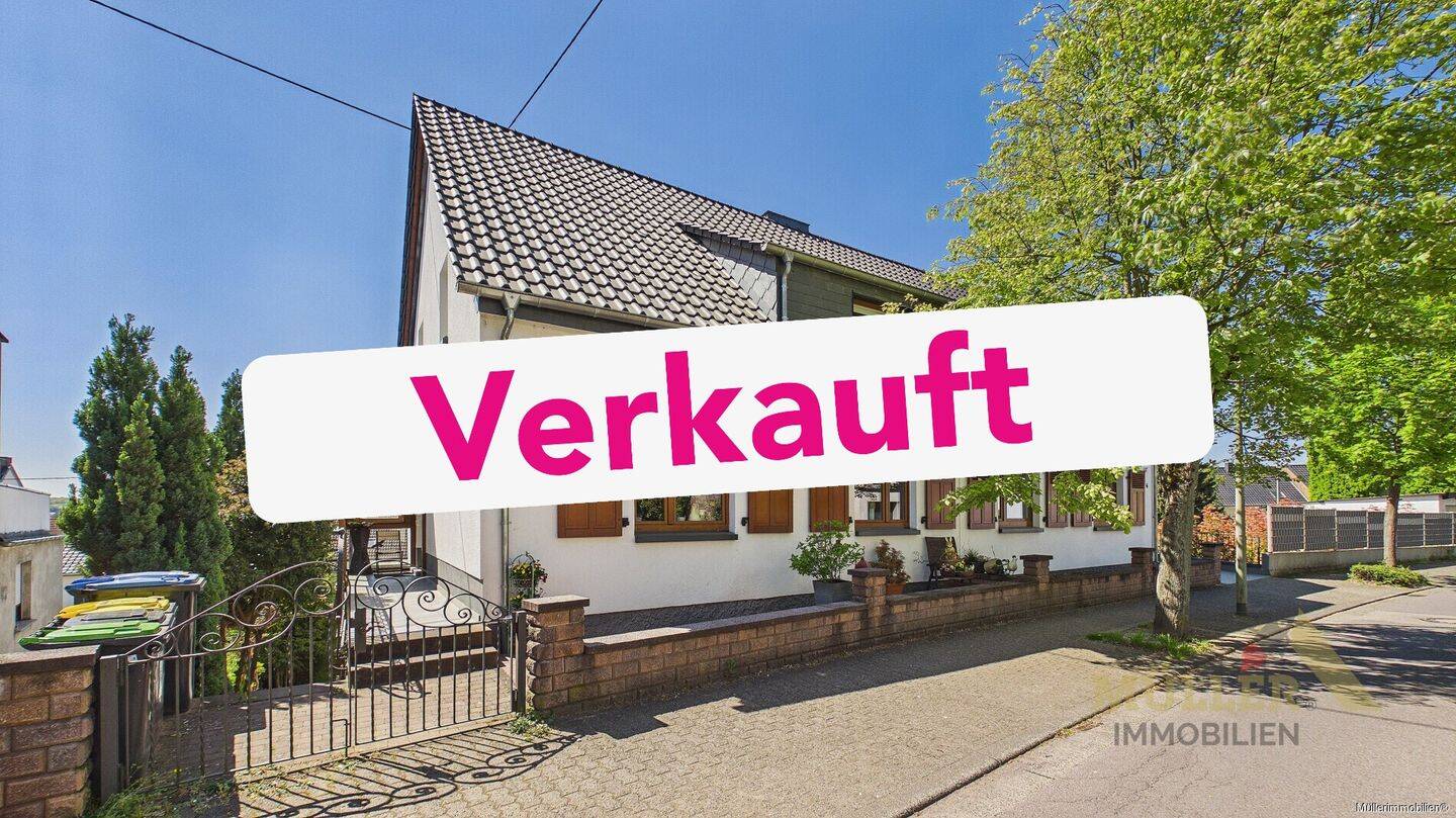 Doppelhaushälfte mit ausreichend Platz zum Wohnen, Leben und Arbeiten auf 4 Etagen, 66359 Bous