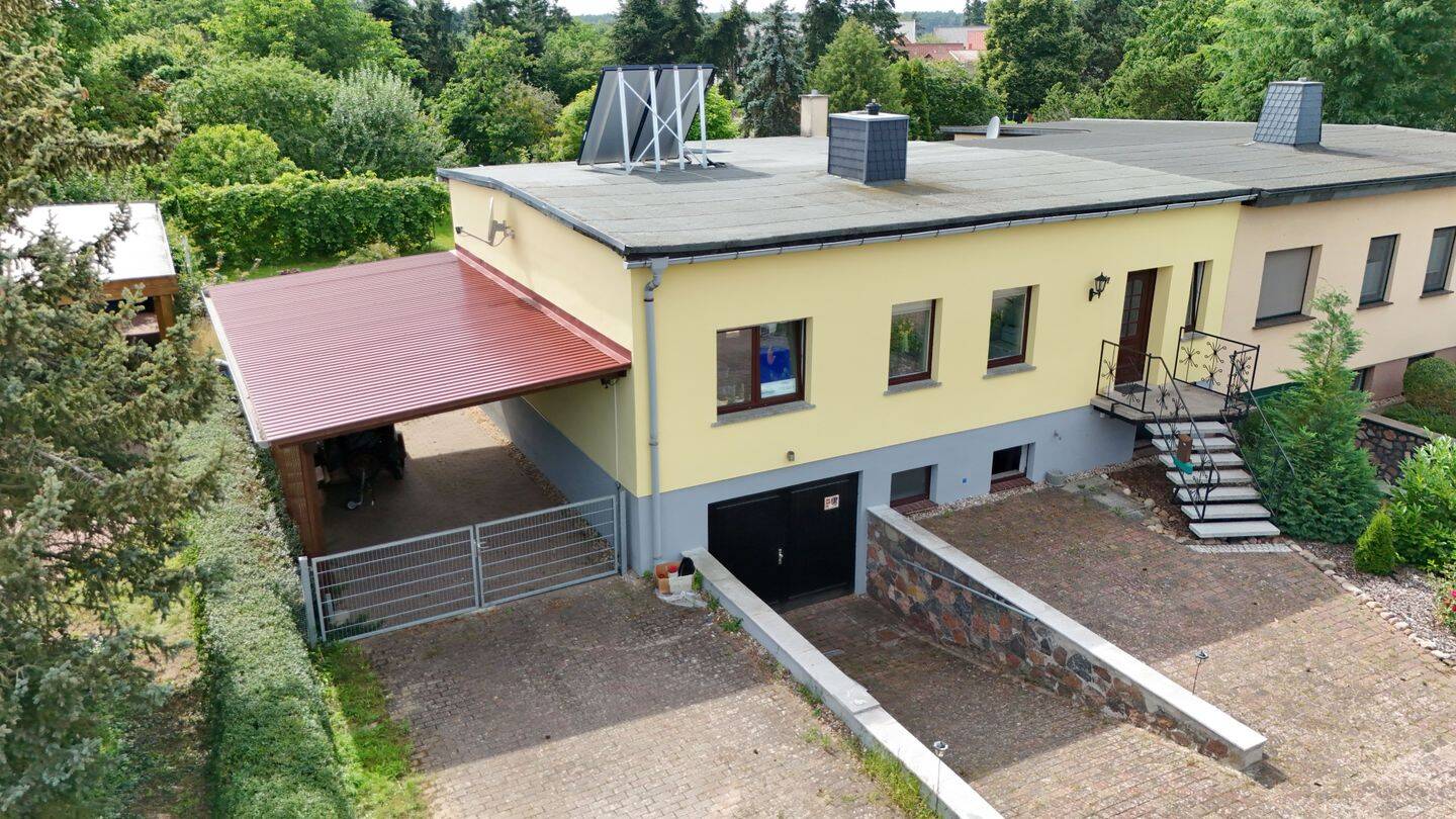 Viel Platz zum Leben – gepflegte Doppelhaushälfte mit großem Garten in Kalbe/ Milde OT Badel, 39624 Kalbe (Milde)