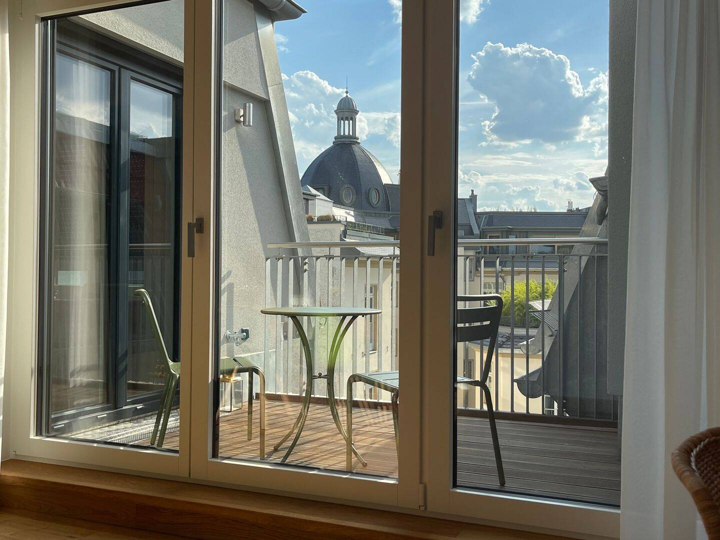 Soho style roof top flat “with AirCon” new & wonderful – 2 room fully furnished with terrace and elevator in Berlin-Mitte, 10115 Berlin (Mitte Wedding)