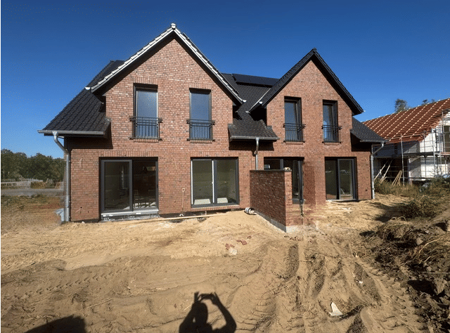 Moderne Doppelhaushälfte zur Miete in Wittorf, 21357 Wittorf
