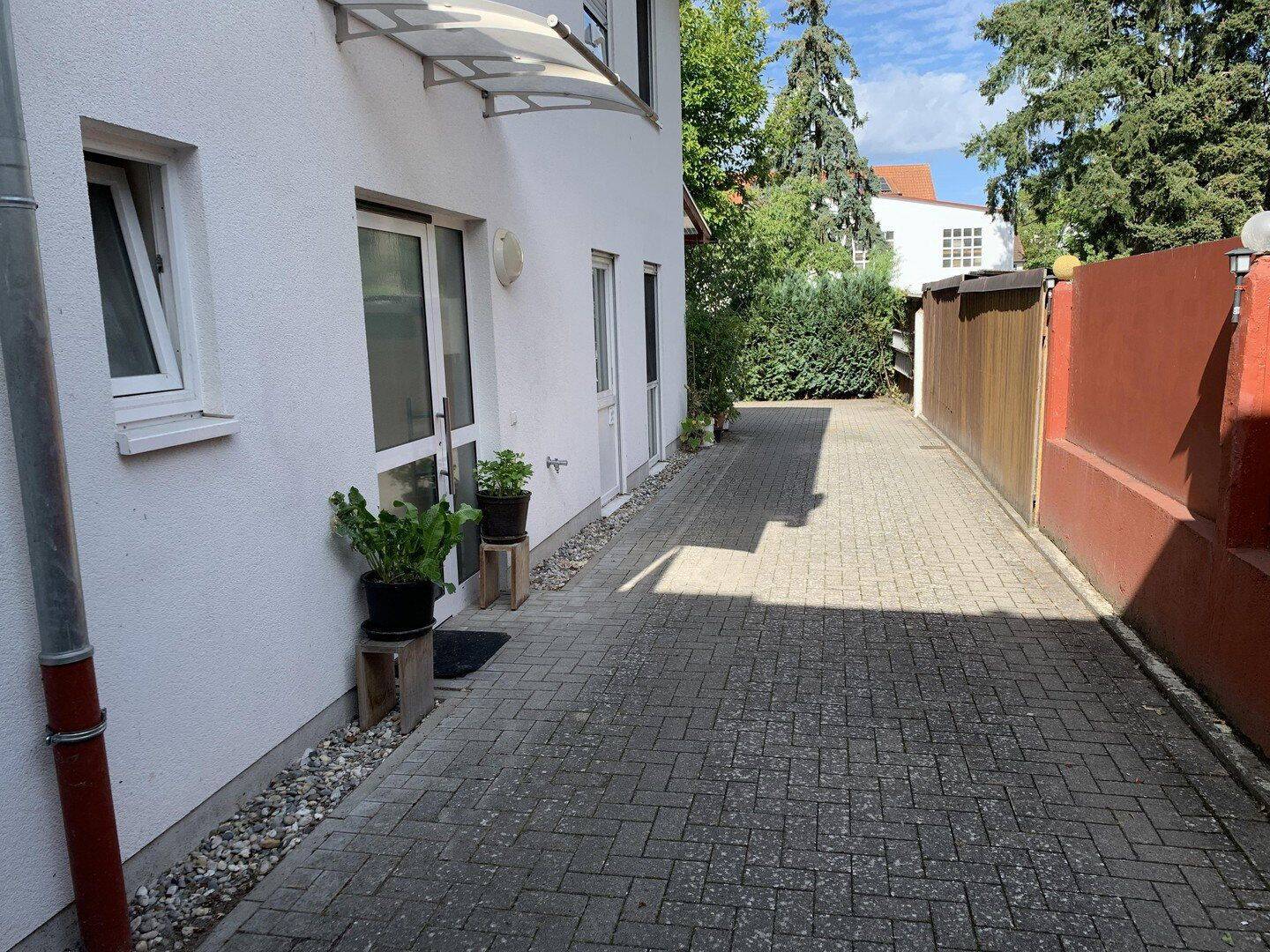 Grosszügige 2-Zimmerwohnung, ruhig gelegen, 76131 Karlsruhe