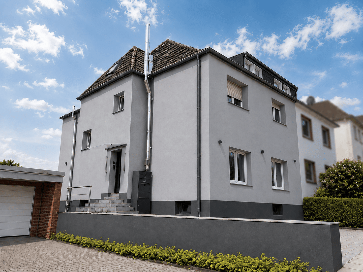 Sanierte Erdgeschosswohnung mit Terrasse und Garten, 45149 Essen (Fulerum Haarzopf Margarethenhöhe)