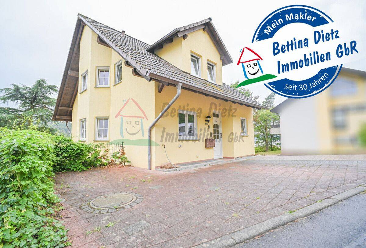 DIETZ: Gepflegte 4-Zimmer Maisonettewohnung mit 2 PKW Stellplätzen in Elsenfeld – Rück, 63820 Elsenfeld