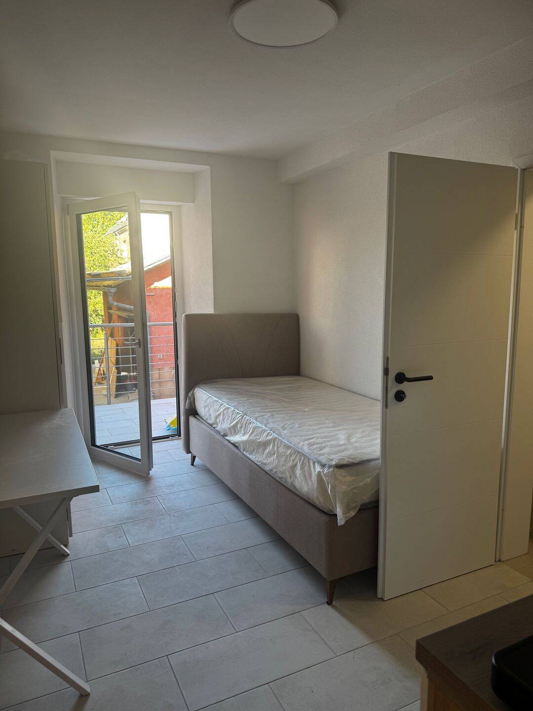 Luxus 1-Zimmer | Erstbezug | möbliert mit Balkon| ALL INCLUSIVE, 76227 Karlsruhe (Durlach Hohenwettersbach Stupferich)