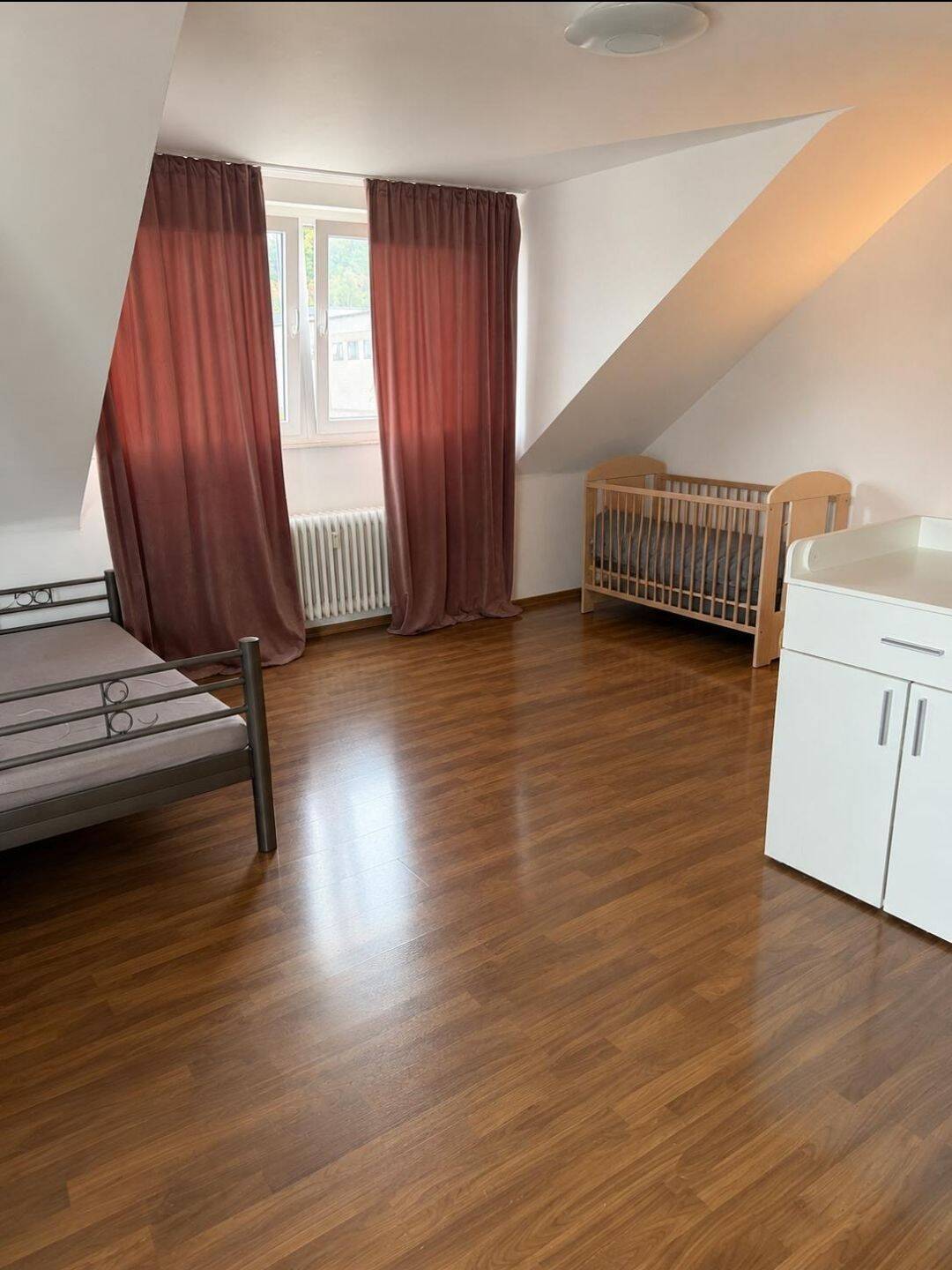 Apartement 33 qm mit Balkon, 53175 Bonn (Bad Godesberg Friesdorf Plittersdorf)
