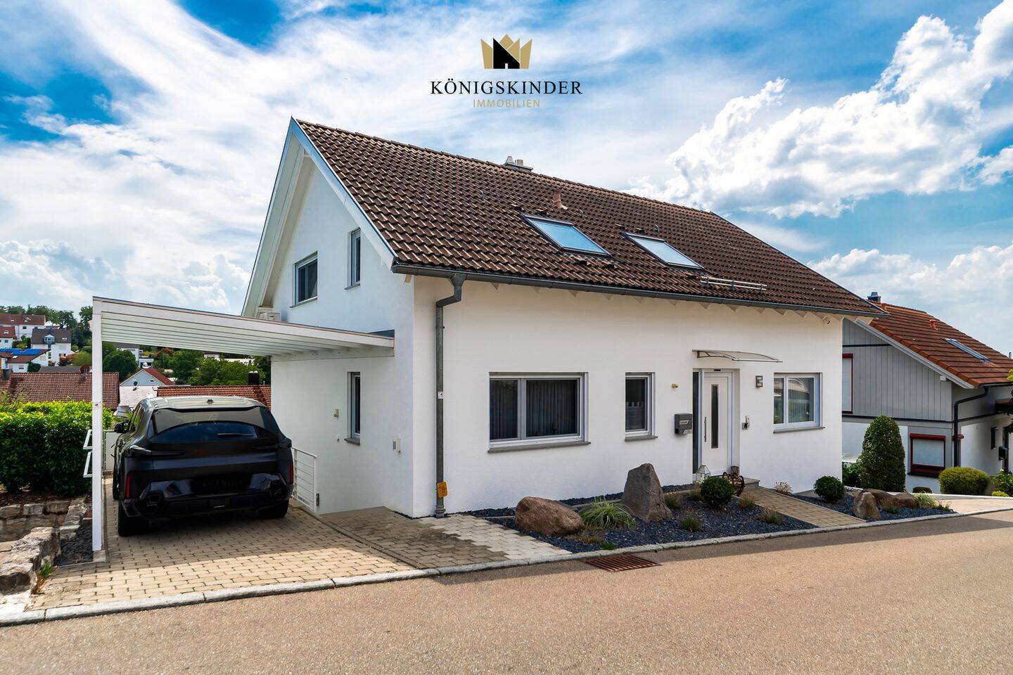 Exklusives Architektenhaus mit Pool in traumhafter Aussichtslage von Aichelberg, 73101 Aichelberg