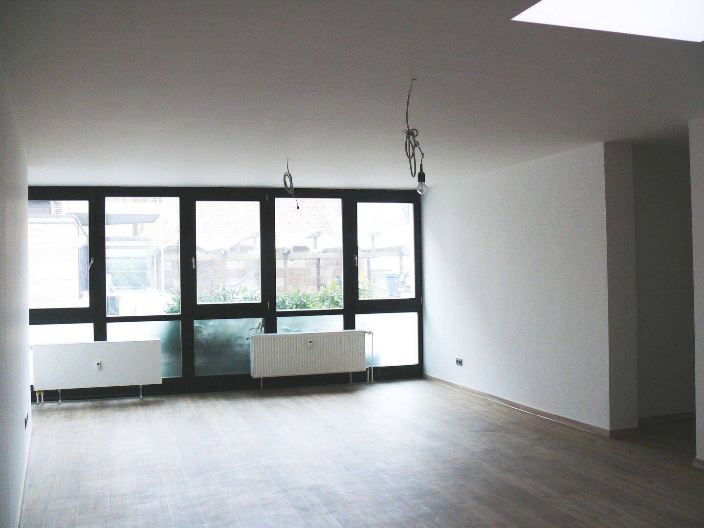 2 Zimmer Wohnung mit Terrasse und Einbauküche, 90482 Nürnberg (Freiland Laufamholz Mögeldorf Rehhof Unterbürg)