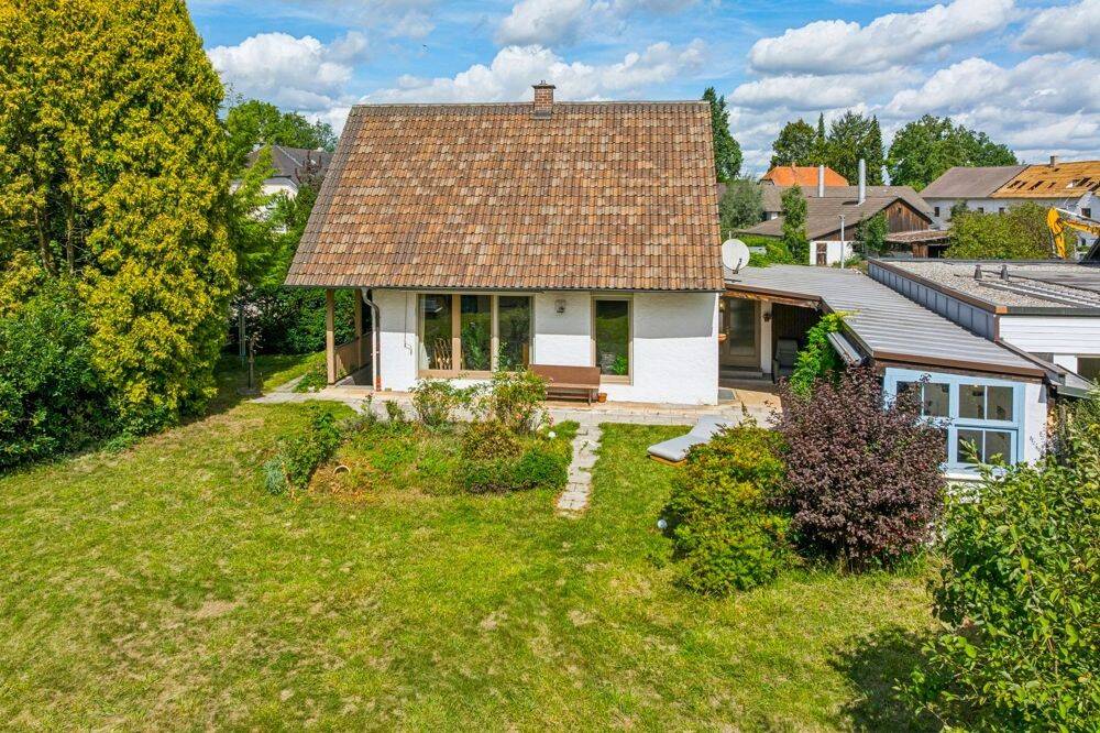 Häuschen mit großem Garten und besten Möglichkeiten I 5 Jahre Wohnrecht für Verkäufer, 84453 Mühldorf a. Inn