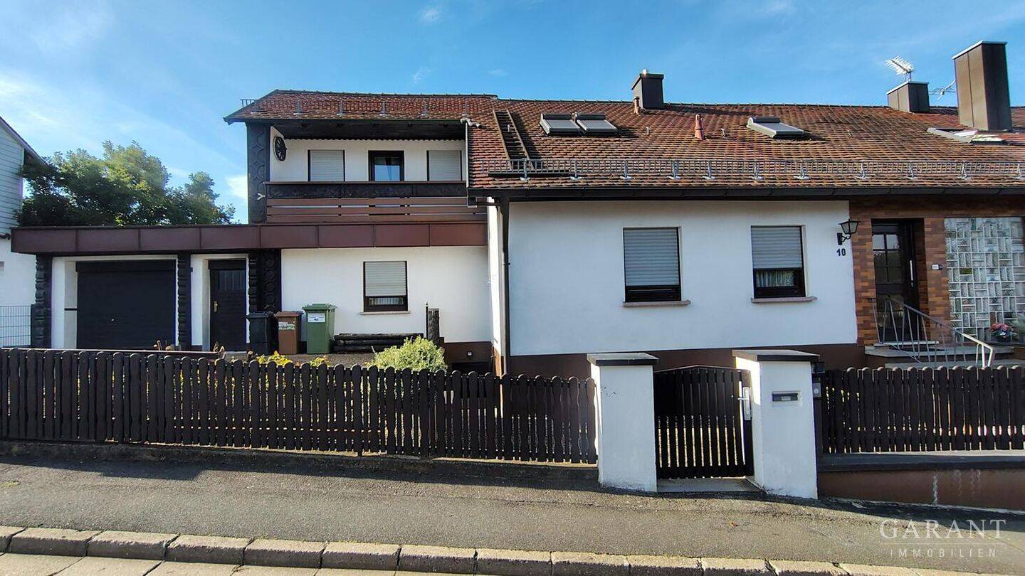 Zwei Wohneinheiten, viele Möglichkeiten – großzügiges Zuhause in Hersbruck, 91217 Hersbruck