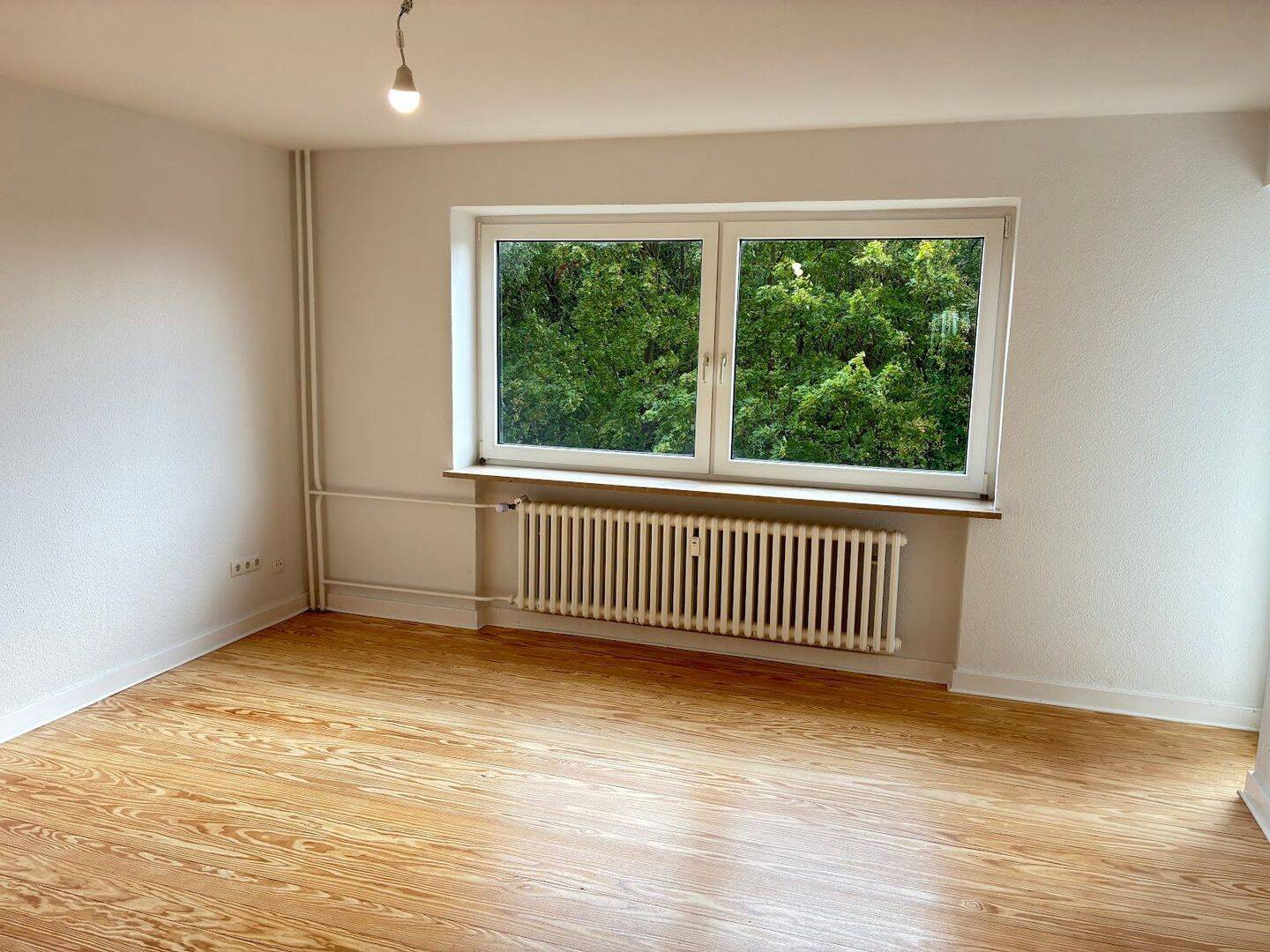 Sanierte 3-Raumwohnung mit Balkon, 24149 Kiel (Neumühlen-Dietrichsdorf)