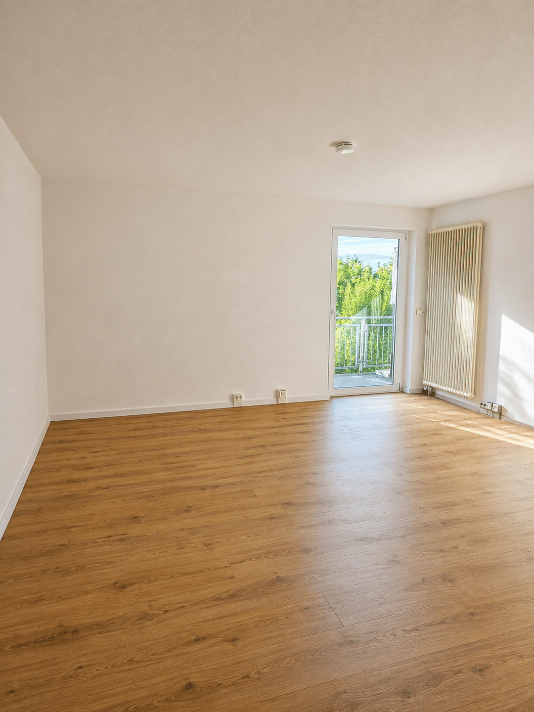 Barrierefreie 1-Zimmer-Wohnung mit EBK, Parkhausstellplatz & Aufzug, 54295 Trier