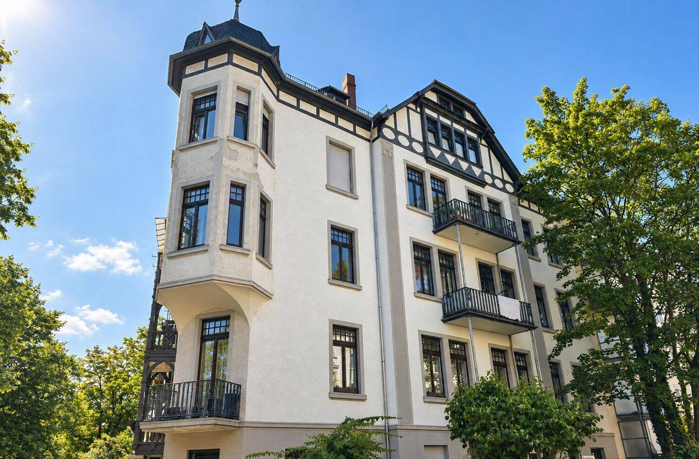 Altbaucharme trifft modernen Wohnkomfort – schöne 3-Zimmer-Wohnung in stadtnaher Lage, 65195 Wiesbaden (Wiesbaden)