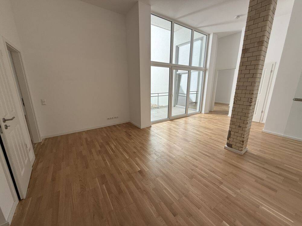 Exklusive 3- Zimmerwohnung mit Sauna, Fußbodenheizung, Bad mit Badewanne und Walk In Dusche!