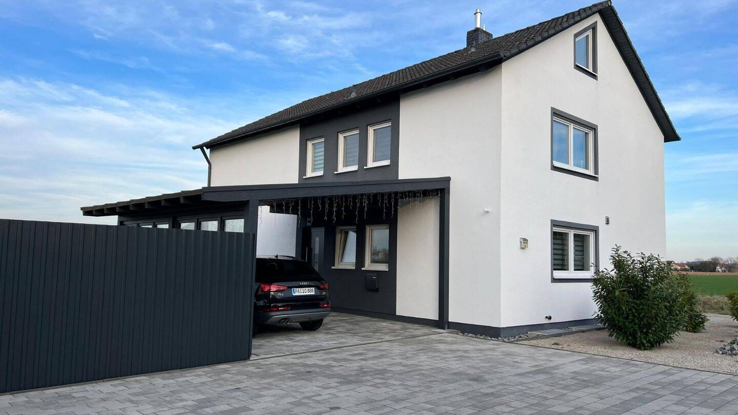 *PROVISIONSFREI* Großzügiges Einfamilienhaus mit hochwertiger Ausstattung in Alleinlage, 94060 Pocking