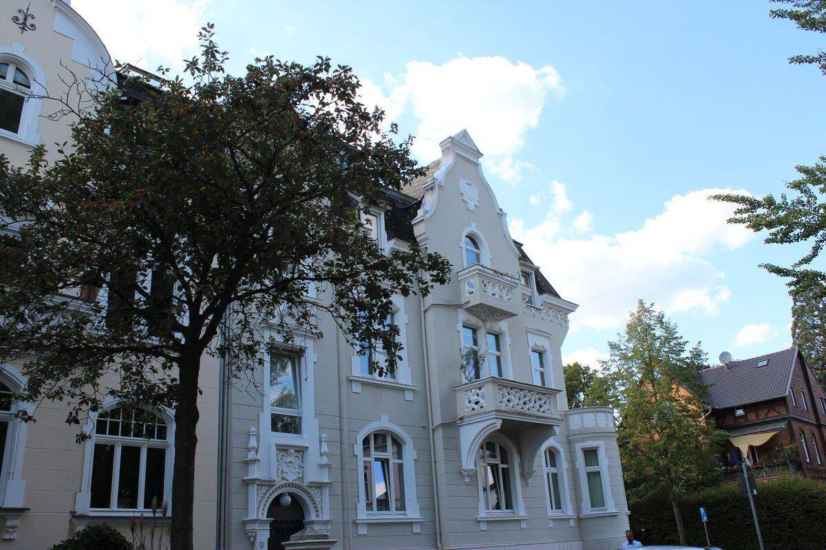 Außergewöhnliche Maisonettewohnung in fußläufiger Nähe zum Rheinufer!, 53173 Bonn (Bad Godesberg Plittersdorf Rüngsdorf Alt-Godesberg)