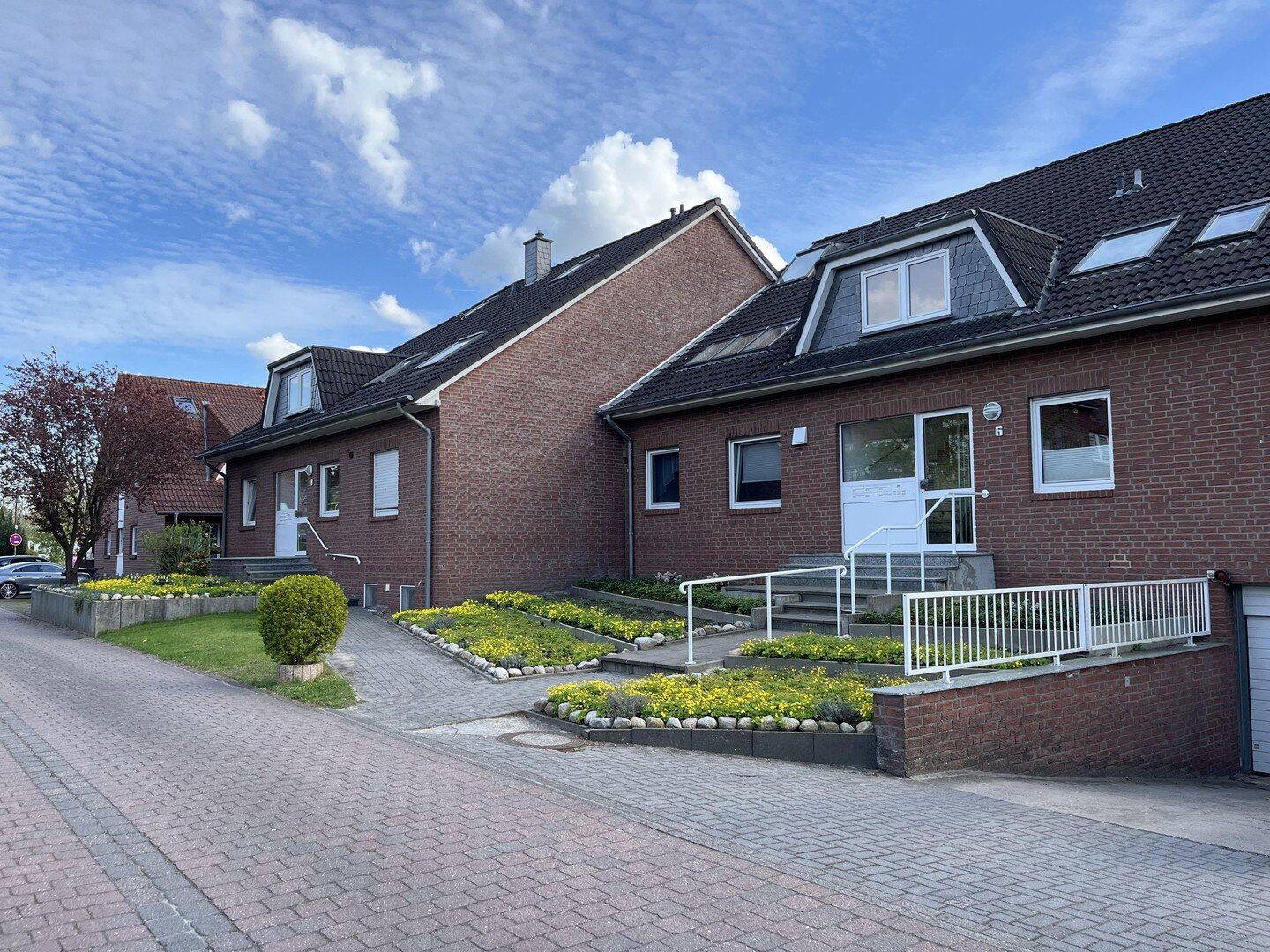 Modernisierte 4-Zimmer-Wohnung mit Südterrasse & TG-Stellplatz & Straßenbahnanbindung nach HB, 28816 Stuhr