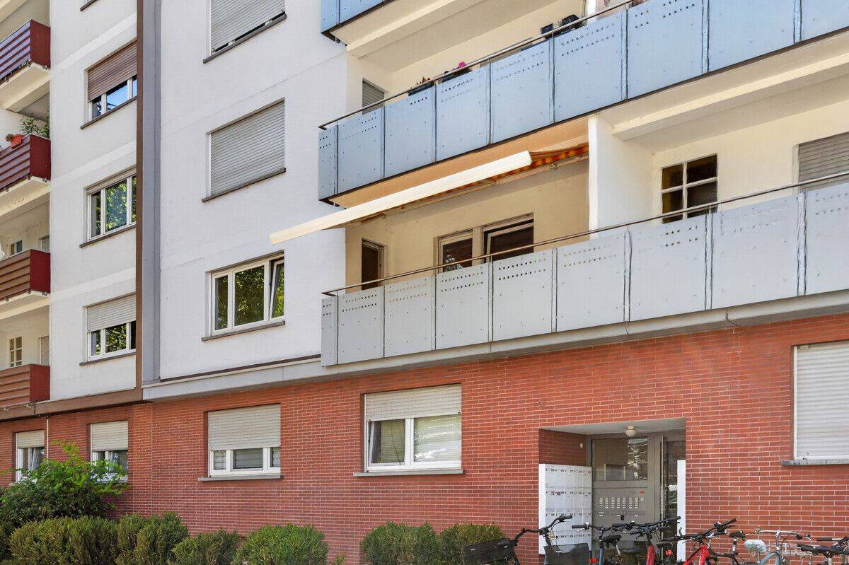 Top-Lage & Ost-Balkon: Charmante 52 m² Eigentumswohnung im 1. OG, 76137 Karlsruhe