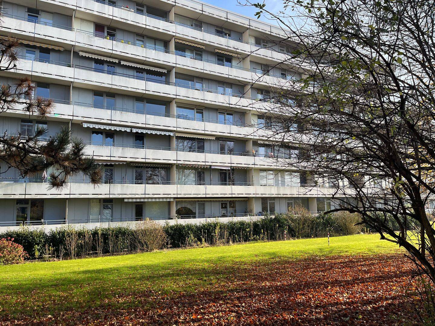 Pendlerfreundliche 3-Zimmer-Wohnung mit Garage und 2 Balkonen – Chempark & A57 in Minuten, 47829 Krefeld (Gartenstadt Uerdingen)