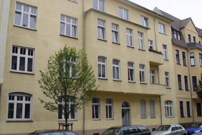 4 Zimmer-Wohnung direkt am Schellheimer Paltz – Stadtfeld, Balkon -Altbau, 39108 Magdeburg (Altstadt Stadtfeld Ost)