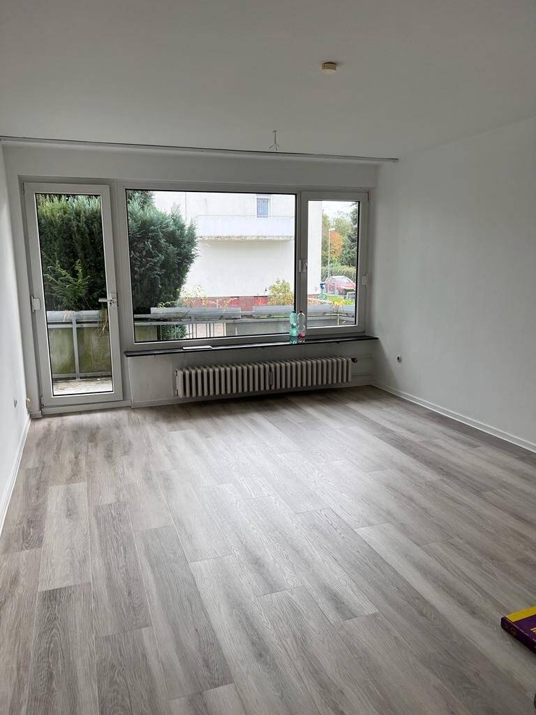 geräumige 2-Zi.-Wohnung Hochparterre mit großer Terrasse in Bettenhausen, 34123 Kassel (Bettenhausen Forstfeld Unterneustadt Waldau)