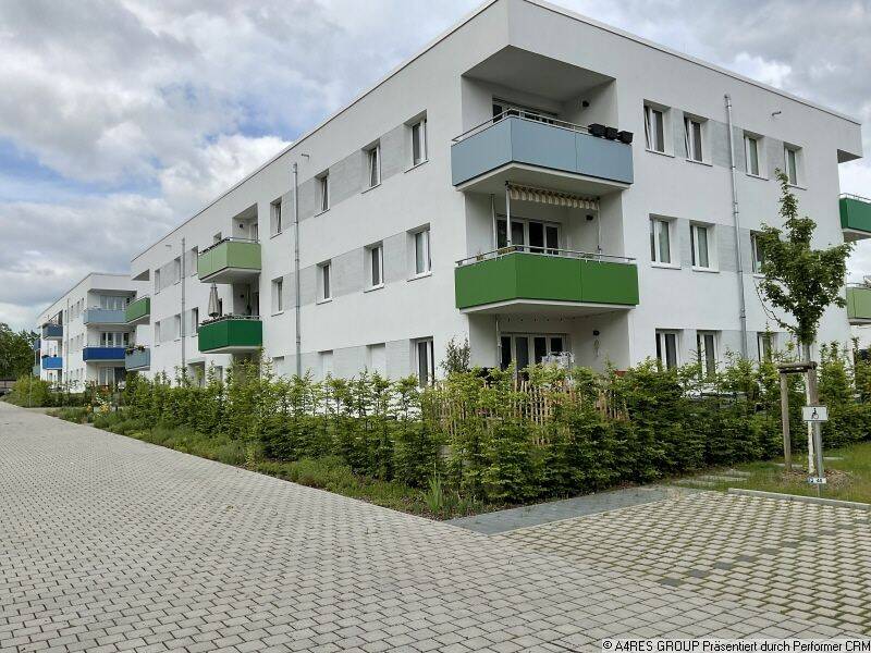 A4RES – moderne 2 Raumwohnung mit Balkon sucht liebevollen Nachmieter, 15366 Hoppegarten