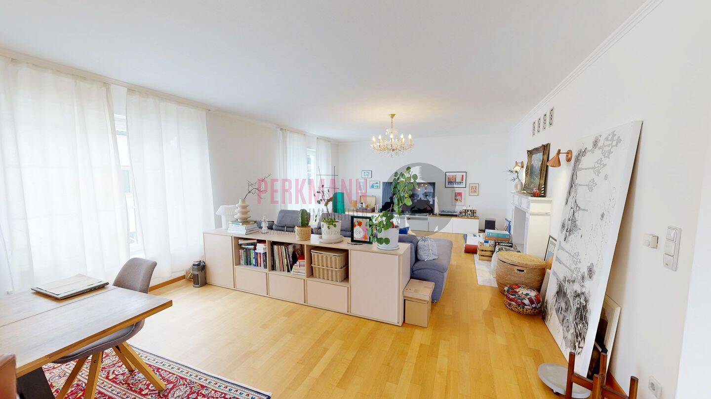 3 Zimmer Wohnung im 1.OG mit 2 Balkonen und guter Ausstattung, 85221 Dachau
