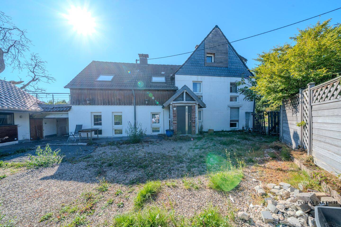 Ein Zuhause mit Charakter – Historisches Einfamilienhaus mit viel Potenzial, 42799 Leichlingen (Rhld.)