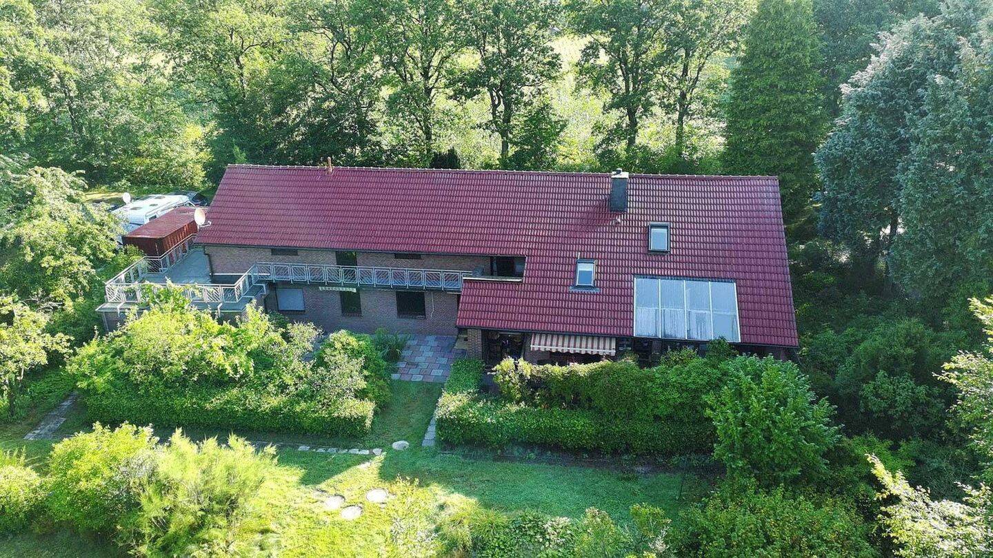 Einfamilienhaus m. Einliegerwohnung Grünland in naturnaher Lage Friedeburg, 26446 Friedeburg