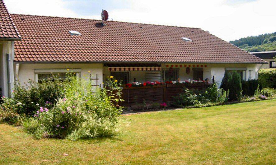 2-Zimmer-Wohnung mit Balkon in ruhiger Lage im Grünen, 31073 Delligsen