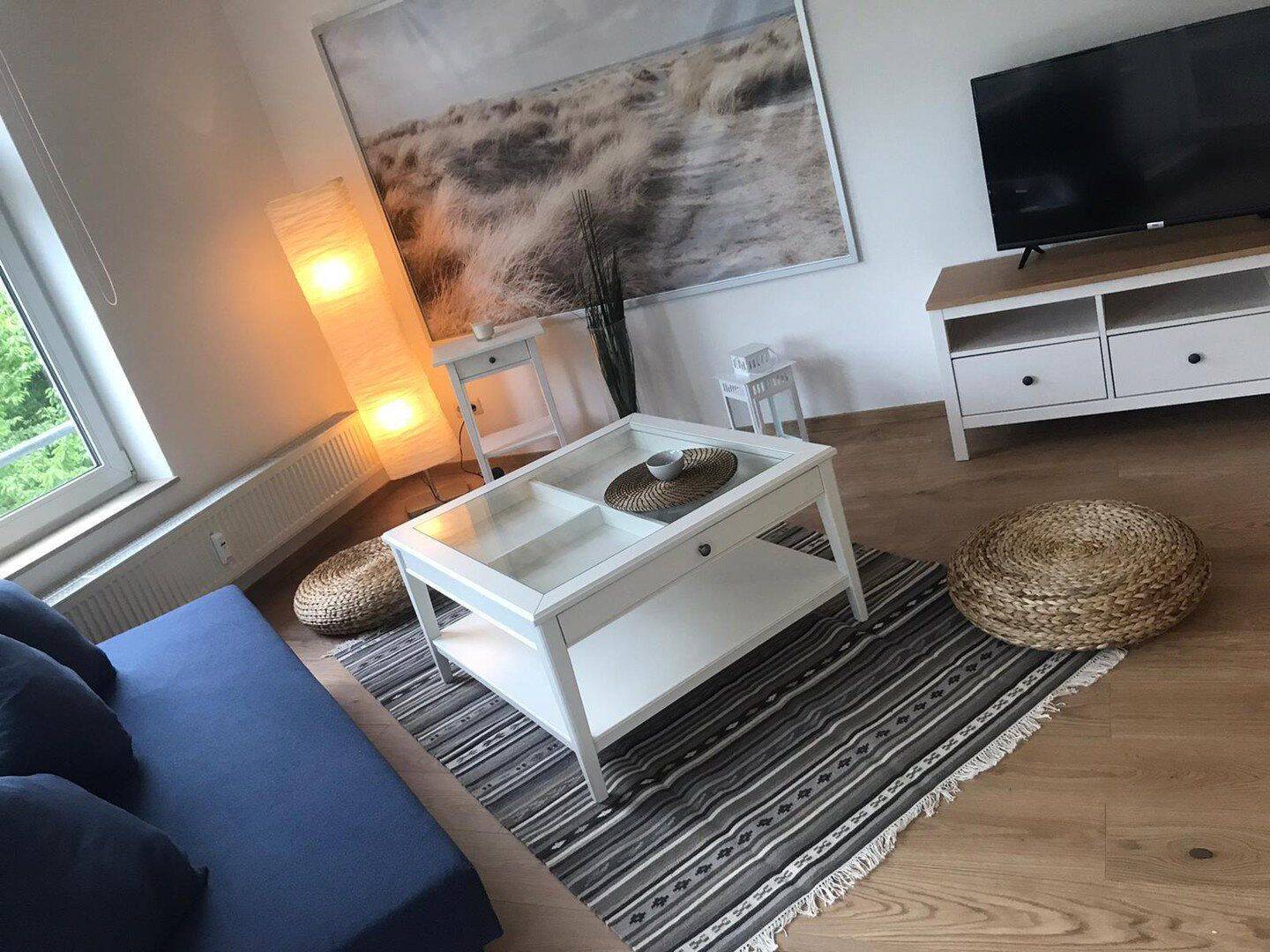 Möbliertes, helles & ruhiges Apartment – Balkon & Top-Anbindung zwischen Adlershof und Fh. BER, 12524 Berlin (Treptow-Köpenick Altglienicke Kleingartenanlage Falkenbrunn 1)