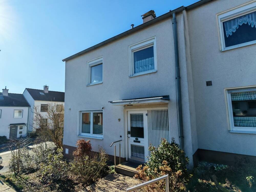 Provisionsfrei! – Charmantes Endhaus mit Garten und Garage in ruhiger Wohnlage, 58638 Iserlohn