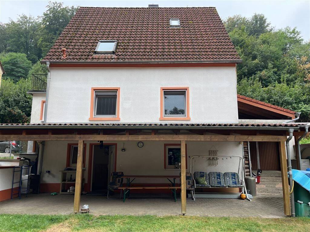 Liebevoll renoviertes EFH mit zwei Garagen und schönem Garten in Landstuhl-Stadt, 66849 Landstuhl