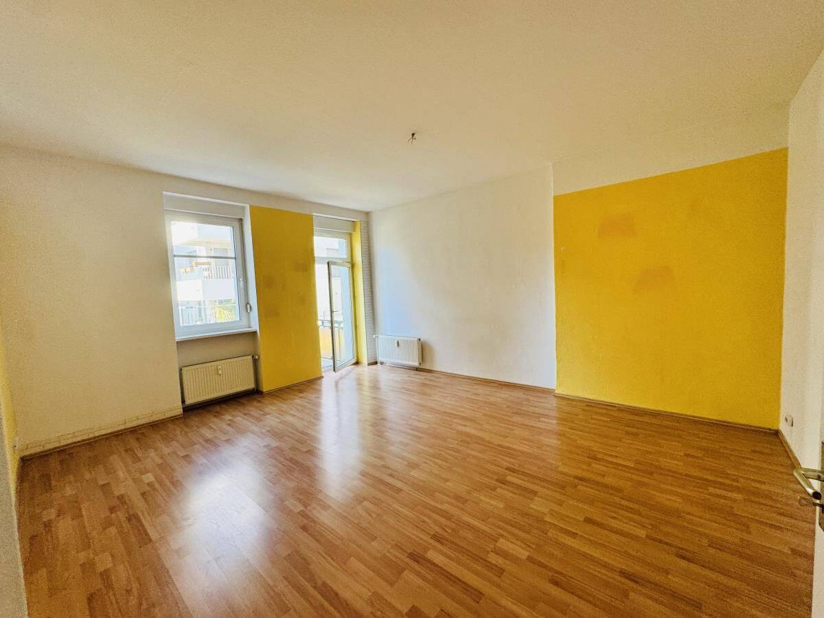 Geräumige Altbauwohnung sofort verfügbar & ideal zum Einziehen! **3.700EUR / m²**, 13156 Berlin (Pankow Kleingartenanlage Alte Baumschule Niederschönhausen Rosenthal)