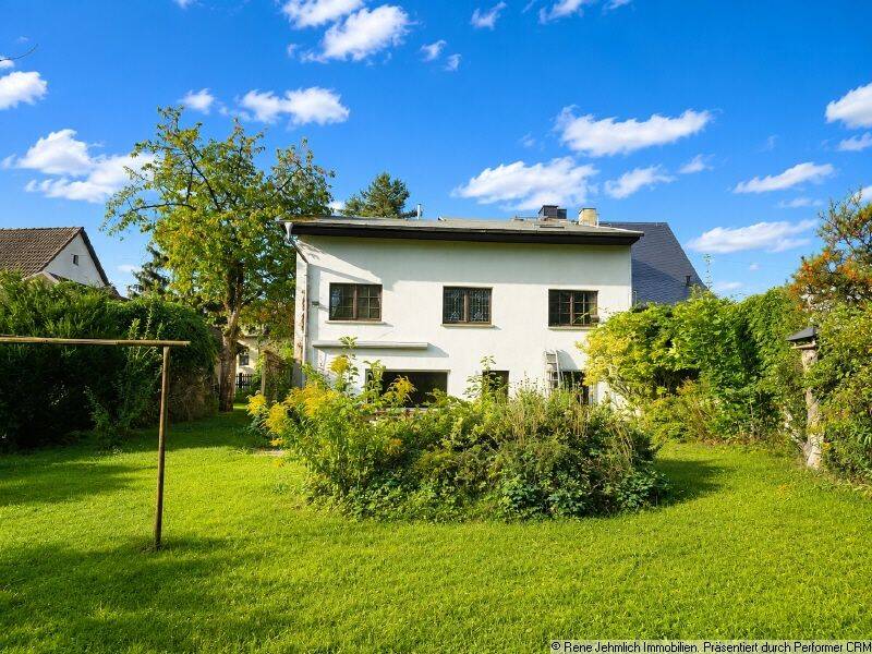 Viel Platz für die Familie: Einfamilienhaus mit ca. 207 qm Wohnfläche und über 1.000 qm Grundstück, 9125 Chemnitz (Altchemnitz Bernsdorf Erfenschlag Harthau Reichenhain)